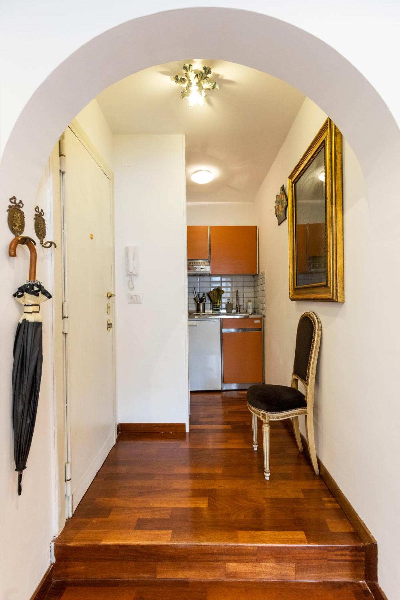 Fcr Loft Campo De' Fiori - Monserrato * Roma