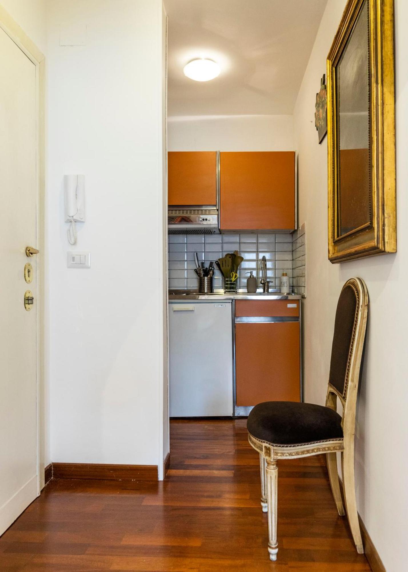 Fcr Loft Campo De' Fiori - Monserrato Appartamento